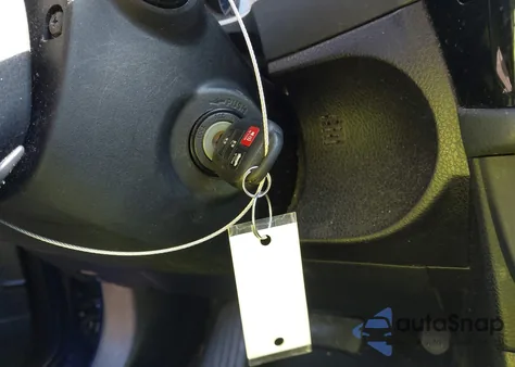 2014 Toyota Corolla S Plus z USA, uszkodzony, nr VIN 2T1BURHE3EC041849